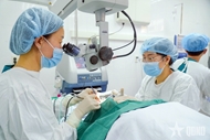 Military Hospital 175 offers free eye care and surgeries in Binh Phuoc